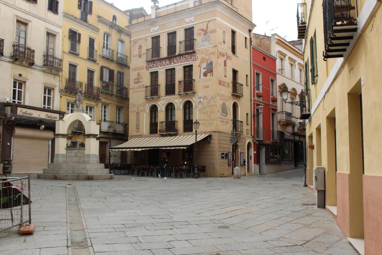 Via Cavour 19, Camere Del Conte Iglesias Ngoại thất bức ảnh